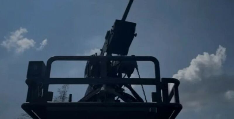 Вперше в історії: український бойовий робот, керований з повітря, знищив позиції окупантів