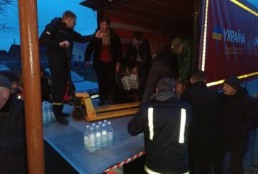 Жителям Кременеччини, що мешкають поблизу пошкодженого обʼєкта  ворожими «Shahed», доставили 11 тонн води