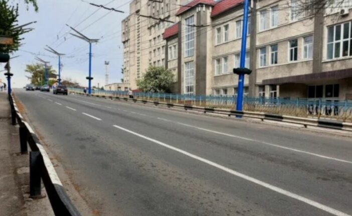 У центрі Тернополя ремонтують міст біля технічного університету: що зміниться для водіїв