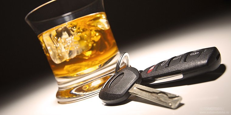 Хильнув – і за кермо: на українських дорогах зросла кількість п’яних водіїв
