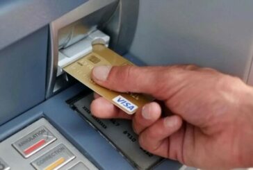 Через викрадену банківську картку жителю Тернопільщини 
