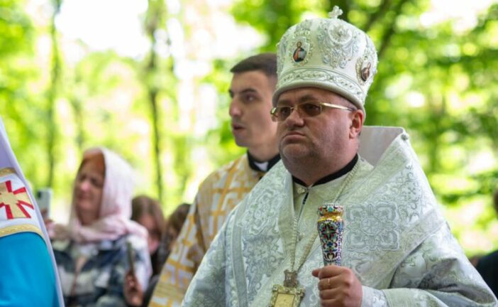 Священник з Тернопільщини отримав відзнаку «Золоте серце» за волонтерську роботу
