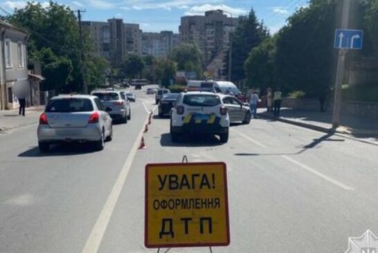 У Тернополі ускладнений рух транспорту через аварію
