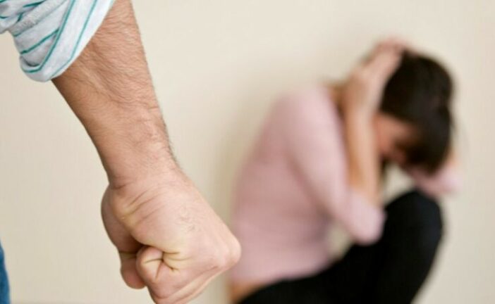 Тернопільські поліцейські отримали тисячі заяв про домашнє насильство