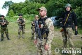 На Тернопільщині розпочали навчання добровольці Стрілецького батальйону поліції особливого призначення