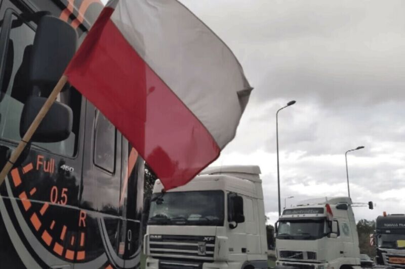 Поляки знову хочуть заблокувати один із пунктів пропуску на кордоні з Україною