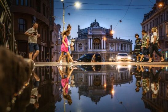 Війна і добробут: як українці бачать майбутнє влітку 2024-го та кому довіряють