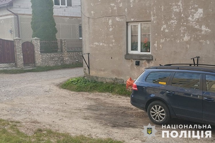 Збаразькі поліцейські затримали за вчинення грабежу жителя Хмельниччини