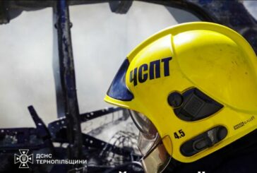 На Чортківщині гасили пожежу в багатоповерхівці