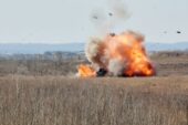 Поблизу Тернополя буде чути вибухи: працюватимуть піротехніки