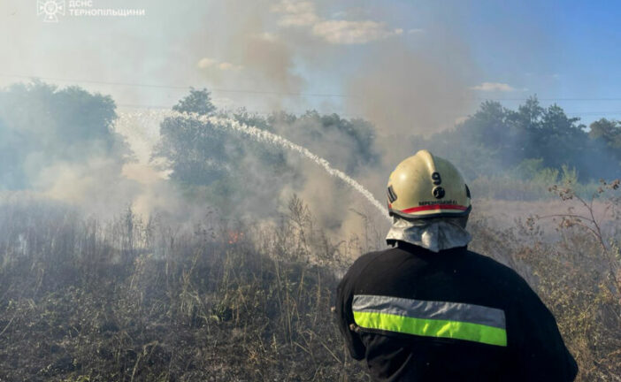 Тернопільські рятувальники у вихідні 51 раз залучались до ліквідації наслідків надзвичайних подій