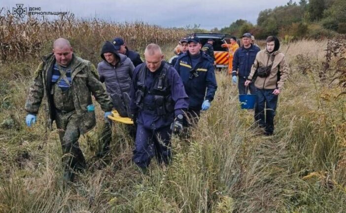 На Тернопільщині знайшли зниклих у лісі жінок