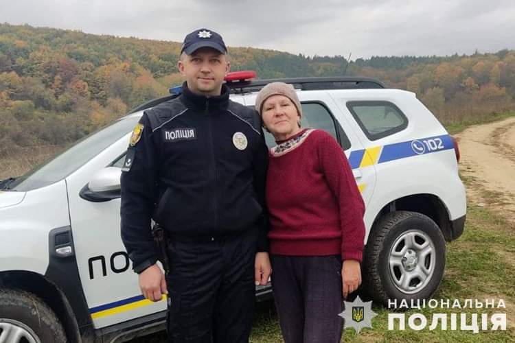 На Тернопільщині розшукали жінку, яка пішла в ліс по гриби і заблукала