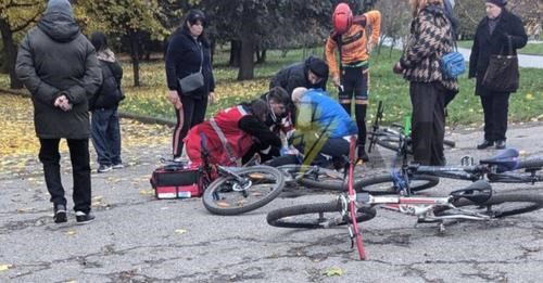 У тернопільському парку травмувався на велосипеді 13-річний хлопець: він у важкому стані