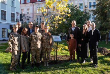 Колектив ЗУНУ долучився до проєкту «Підтримай ЗСУ - посади іменне дерево»