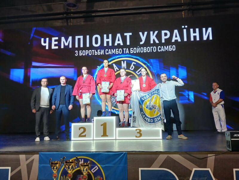 Успіх студентів ЗУНУ у чемпіонаті України зі спортивного самбо