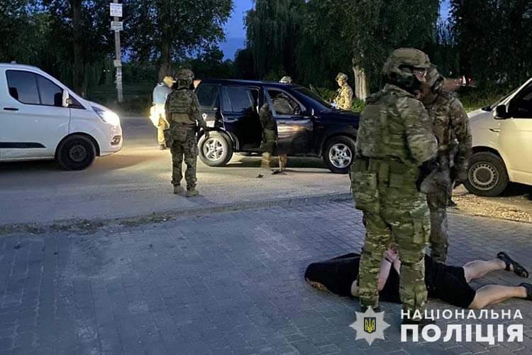 12 років тюрми загрожує рекетирам, які на Тернопільщині вибивали гроші в підприємця