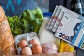 Курс долара, пальне, ціни на продукти, тарифи: які зміни очікують українців у 2025 році