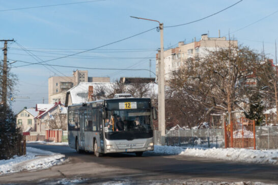 Зміни у русі автобусного маршруту №12 через ремонт на «горбатому мості»