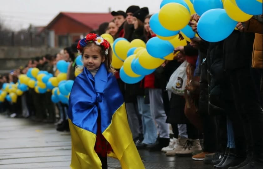 Естафета від Хмельниччини: Тернопільський ОТЦК та СП доєднується до патріотичної акції «Ланцюжок незламності»