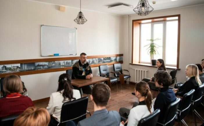 Професор з Польщі провів тренінг для викладачів юридичного факультету ЗУНУ