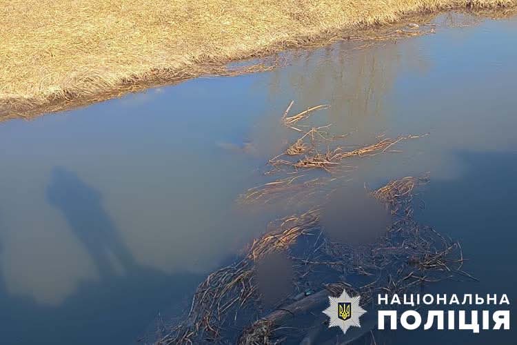 У річці на Тернопільщині виявили тіло чоловіка, який зник безвісти два місяці тому