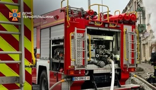 У Тернополі горіла квартира: від опіків загинула жінка
