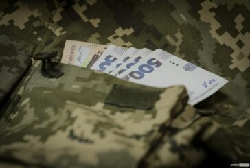 Мільйон гривень для молодих добровольців: у ЗСУ виплатять винагороду військовим до 25 років