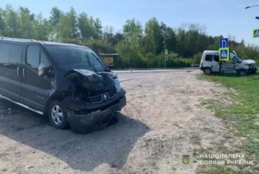 У ДТП на Тернопільщині травмувалися троє людей