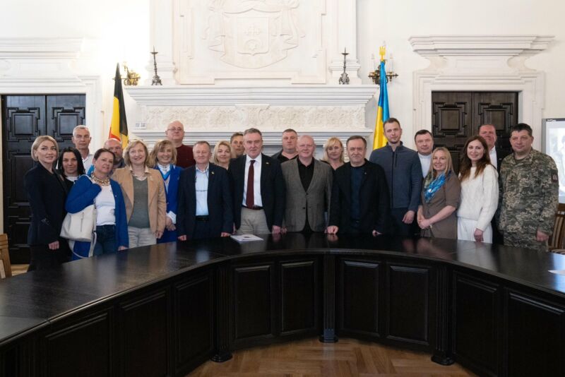 Тернопільщина і Бельгія об’єднують зусилля у підтримці ЗСУ та наданні допомоги ветеранам