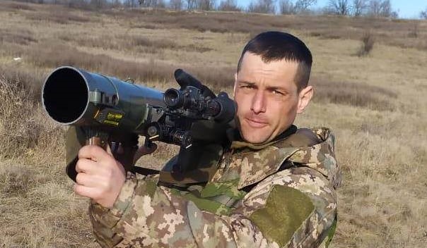 Воював на «гарячих» напрямках: на щиті повернувся на Тернопільщину захисник Іван Сенів