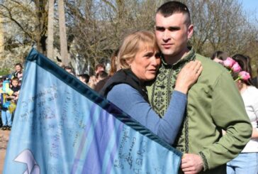 Передвеликодня радість: після трьох років полону додому повернувся Дмитро Галюк з Тернопільщини