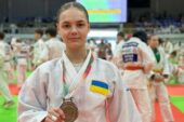 Студентка ЗУНУ привезла з міжнародних змагань із Будапешту бронзову нагороду