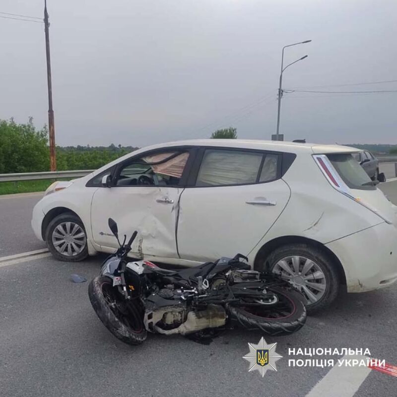 На Тернопільщині 14-річний мотоцикліст потрапив у ДТП