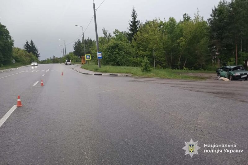 На Лановеччині водій автомобіля смертельно травмував пішохода