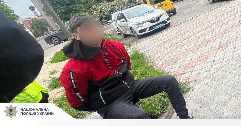 Нюдси за 14 тисяч гривень: хлопцю з Тернопільщини загрожує тюрма за шантаж колишньої
