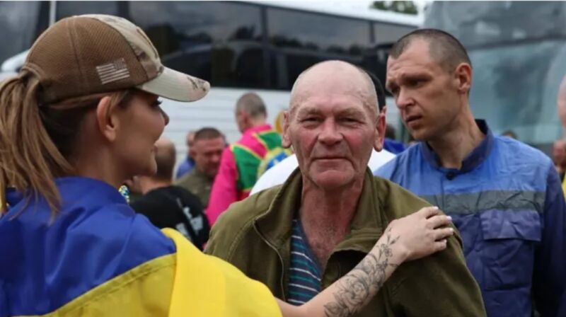 Ще 307 українців повернулися з російської неволі: дехто був в полоні з 2022 року