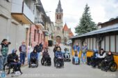 У Чорткові провели екскурсію для гостей з різних куточків України, які пересуваються на кріслах колісних