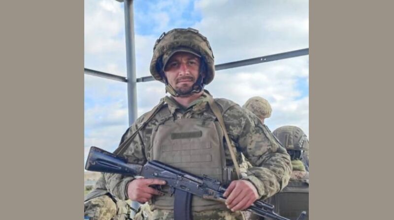 Навіки у Небесному війську: у Тернополі попрощалися із захисником Ярославом Петришиним