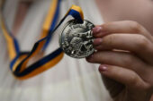 У Тернополі запровадять спеціальні відзнаки для найкращих випускників шкіл