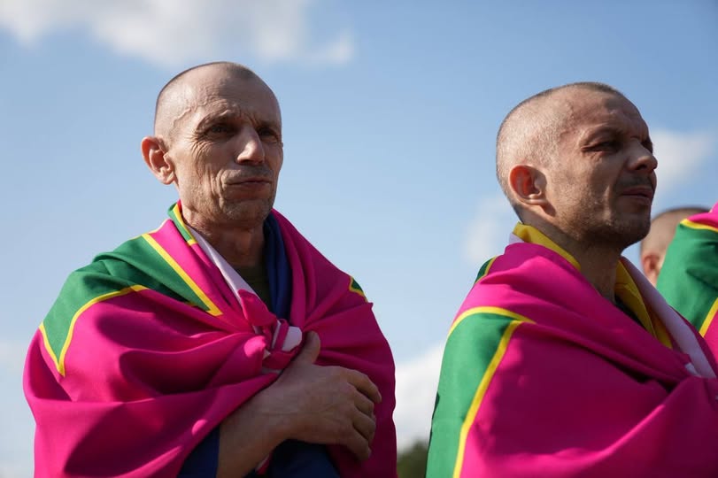 Двох захисників зі Зборівської громади звільнили з російського полону
