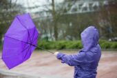 Завтра Україну накриє холод зі штормовим вітром і дощами