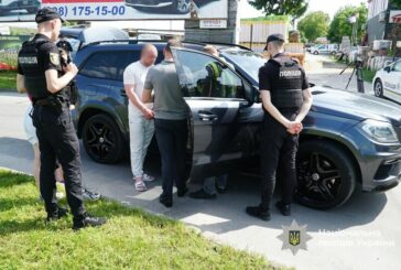 Майже $18 тисяч за документи про відстрочку від мобілізації: жителя Тернопільщини затримали за шахрайство