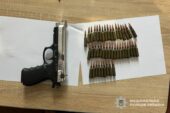 Житель Збаража торгував переробленим пістолетом та набоями до АК