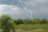 Тернополян попереджають про грози й град
