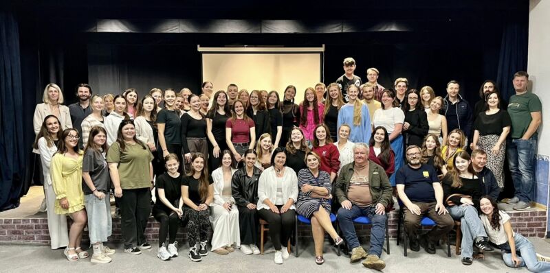 Студики хан