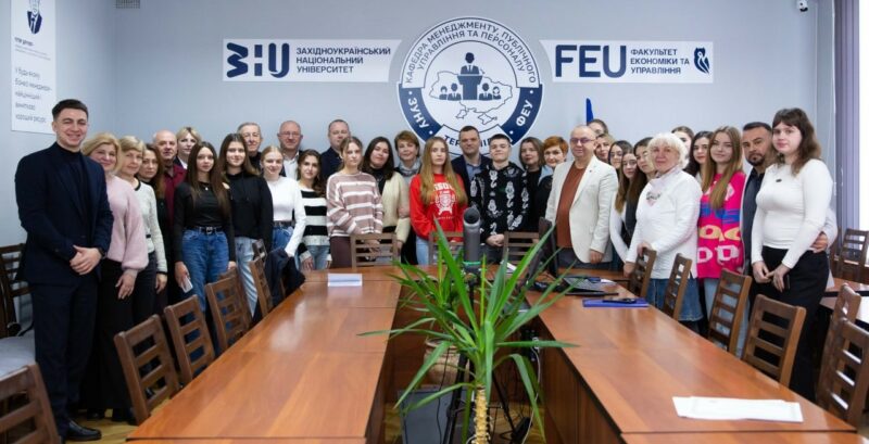 фото зуну представили1