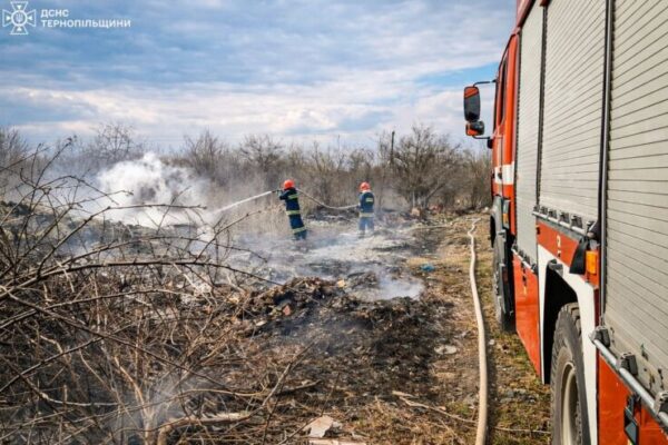 фото горить1